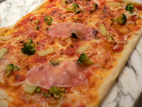 pizza capriciosa.JPG