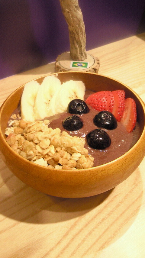 acai bowl.jpg