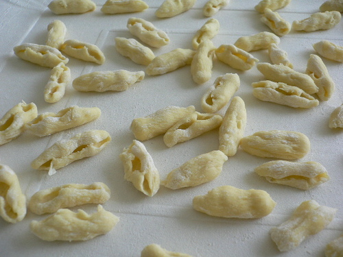 cavatelli fatti  a mano.JPG