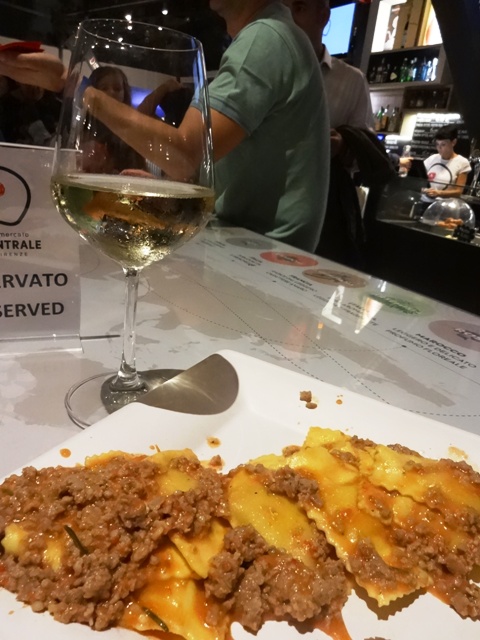 mercato centrale primopiano4.jpg